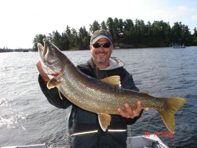 Fishing guide service on Lake of the Woods in Ontario Canada with Carl's  Lake of the Woods Musky Fishing Guide Service - Photo Album